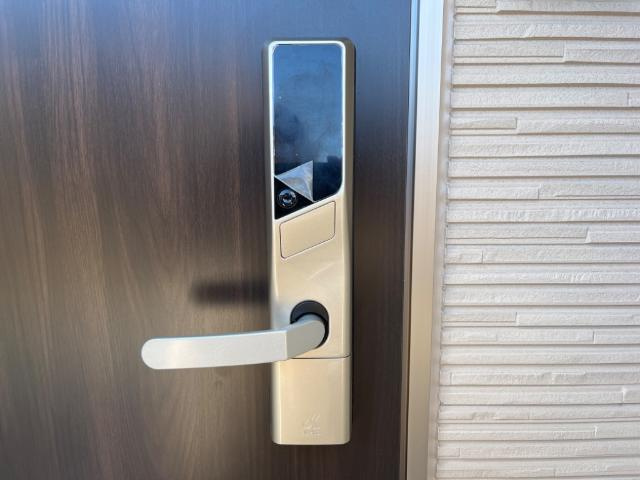 富山市北代新築アパートの内装|電子キー（イメージ）