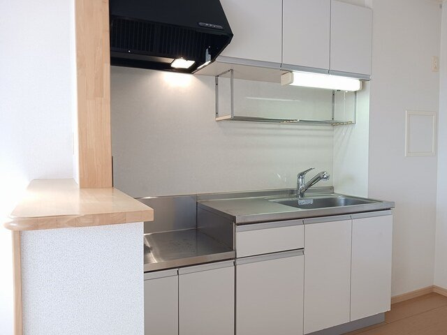 リヴァンスＢのキッチン|コンパクトなキッチンで掃除もラクラク