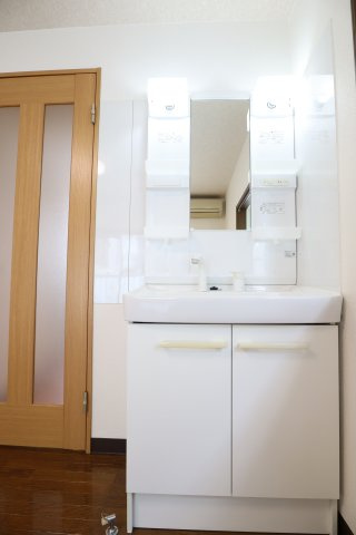 モンシャトー富士の独立洗面台