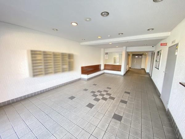 【エントランス】 | メゾンドール朝霧