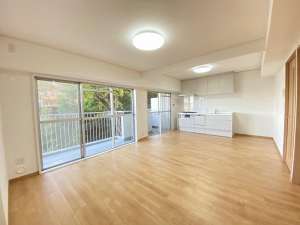 【居間・リビング】 | メゾンドール朝霧