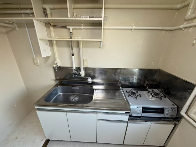 小平市学園西町１丁目の賃貸マンションのキッチン