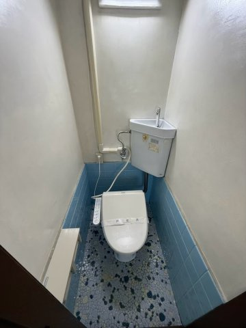 小平市学園西町１丁目の賃貸マンションのトイレ