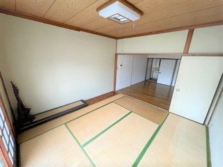 西東京市保谷町４丁目の一戸建て|2階和室（8帖）