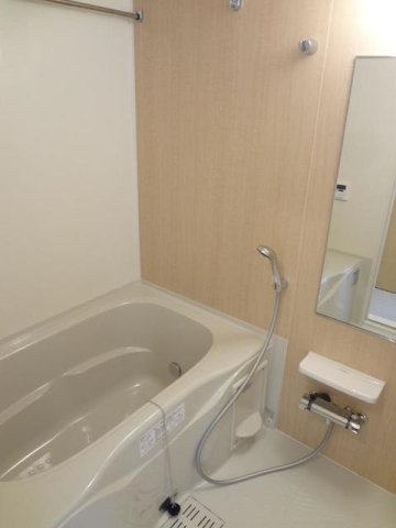 ラブリーⅢ　Ａの浴室