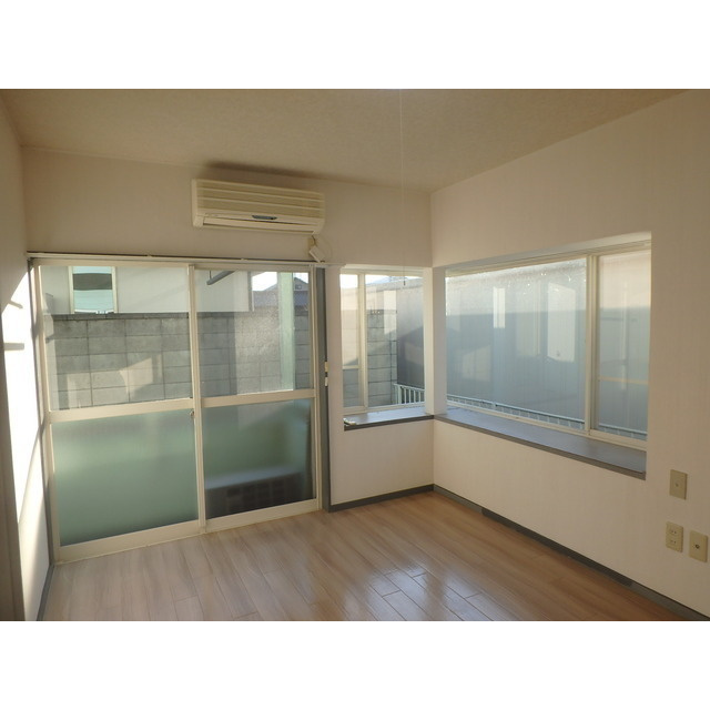 フェニックスⅡの居間・リビング