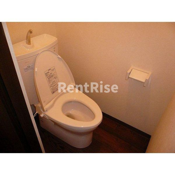 サンライズのトイレ