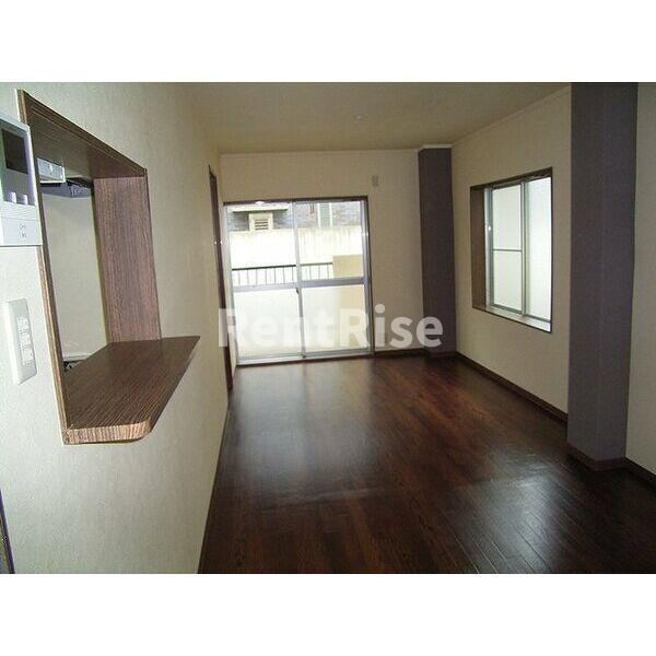 サンライズの居間・リビング