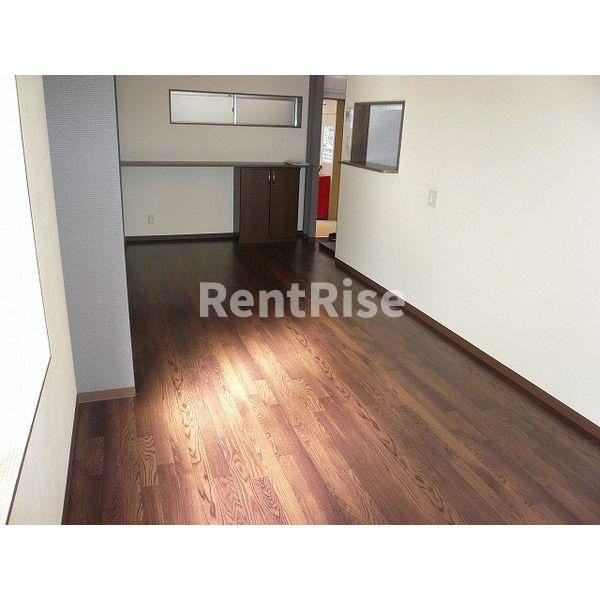 サンライズの寝室