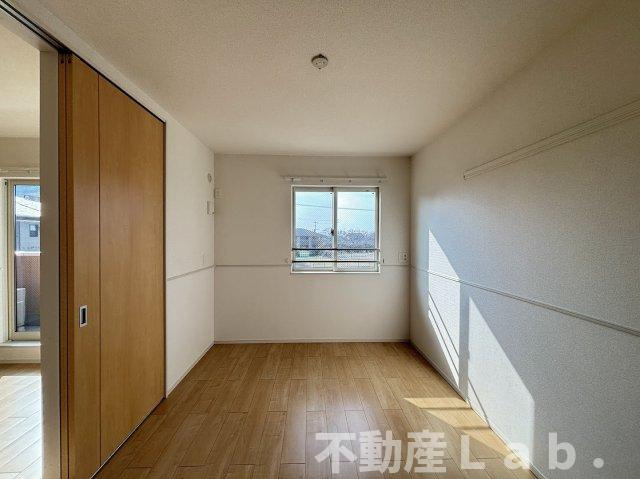 エミネンスヴィラⅠの洋室