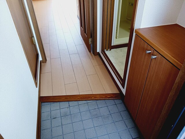 ソレイユ新狭山の玄関