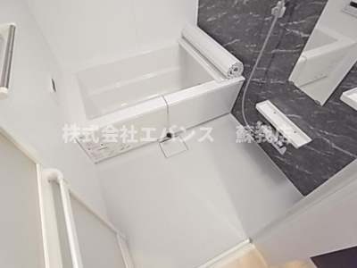 【浴室】 | シェモア | コンパクトで使いやすいお風呂です