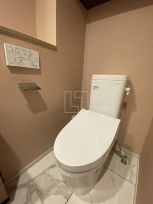 【トイレ】 | PHOENIX北堀江 | PHOENIX北堀江（フェニックス北堀江）　温水洗浄便座