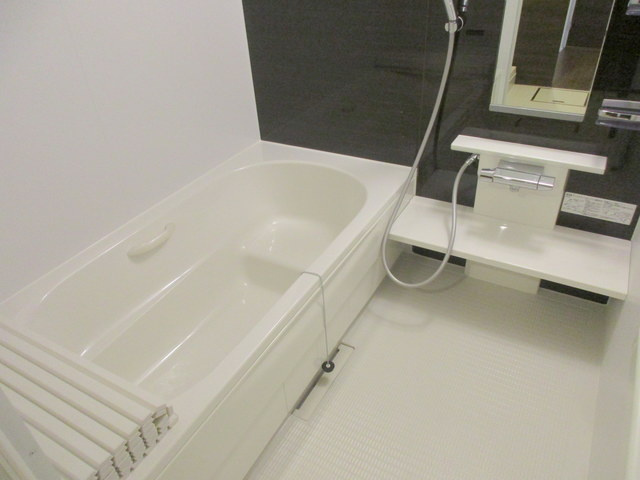 グランディ　Ｉｃｈｉｋａｗａの浴室|★追焚・暖房乾燥機付きバス★