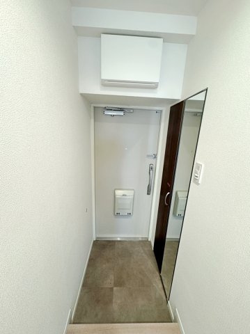 ライオンズマンション西新井の玄関