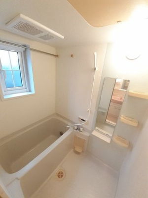 【浴室】 | ノースヒルあいみ | ゆったり過ごせるお風呂です