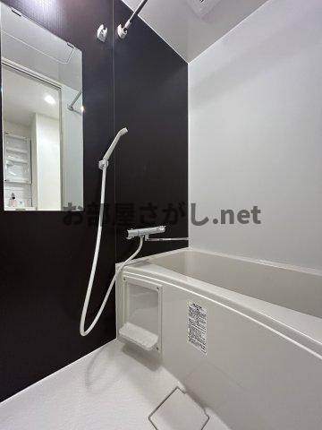 バズ西台Ⅱの浴室