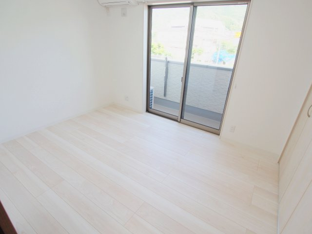 Sourire安芸中野駅前の居間・リビング