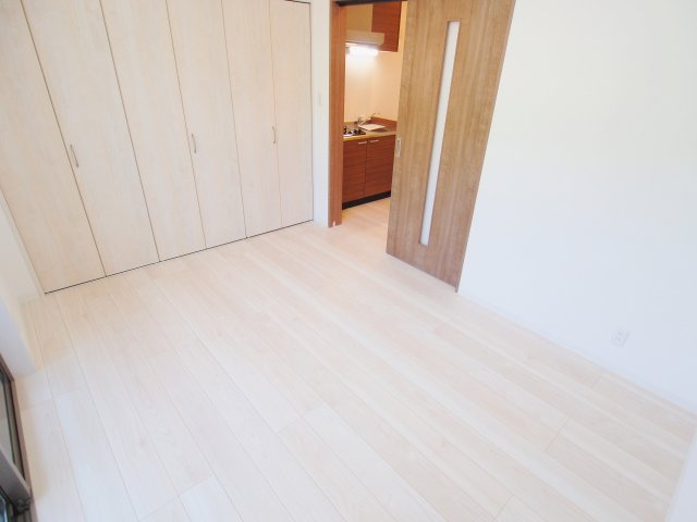 Sourire安芸中野駅前の洋室