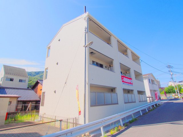 Sourire安芸中野駅前の外観