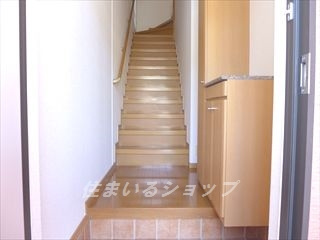 ガーデン　オランジェの玄関|シューズボックス