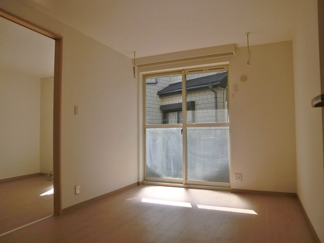 グランデールの寝室|６帖の洋室です。