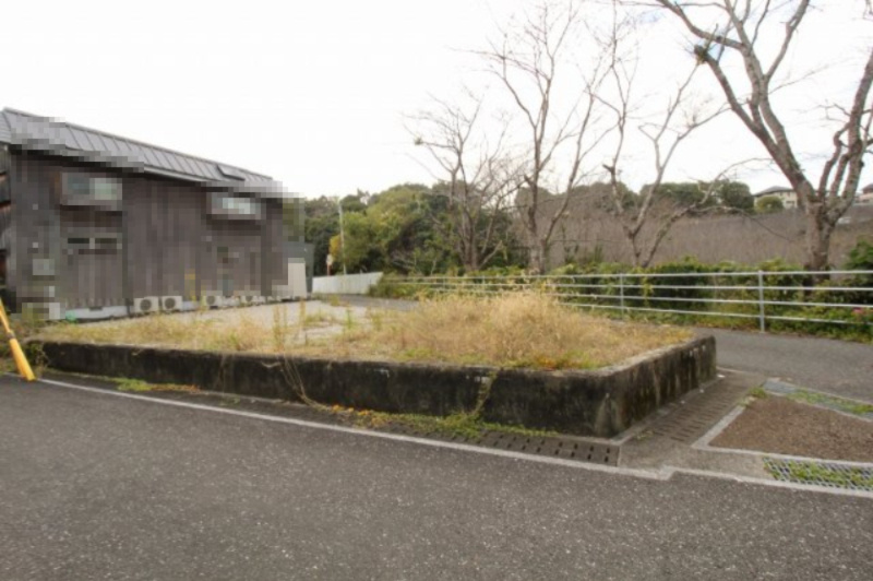 加賀野井2丁目　建築条件付　売土地　の前面道路含む現地写真