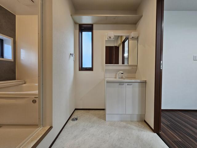 瑞浪市学園台２丁目の独立洗面台|洗面