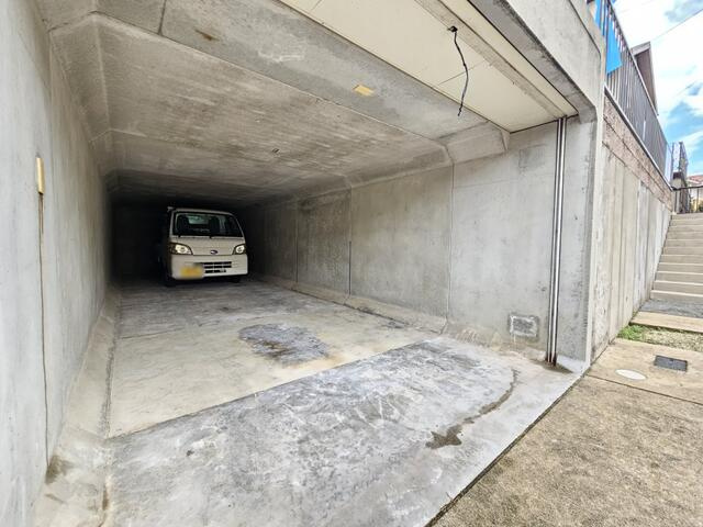 瑞浪市学園台２丁目の駐車場|２台駐車可能