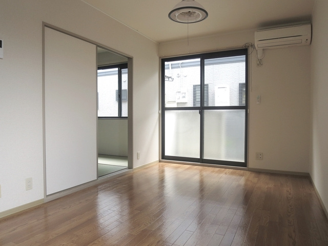 チェリーハウスの居間・リビング|リビングの別アングルです＾＾