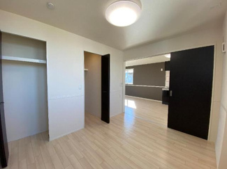 【内装】 | 雫Ⅵ | 洋室