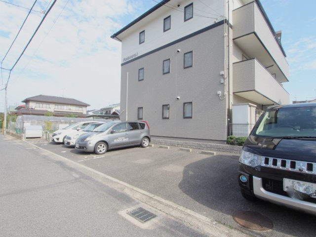 ＦａｕｂｏｕｒｇＩの駐車場