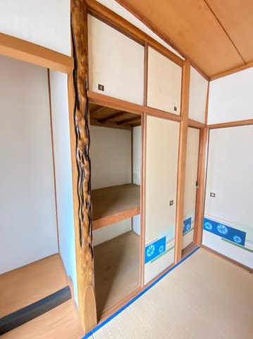 高丸7丁目貸家の収納