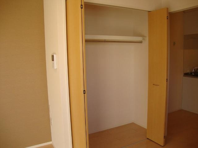 Ｂｅｌｌ　Ｃｒａｎｅ（ベルクレイン）の収納|クローゼット