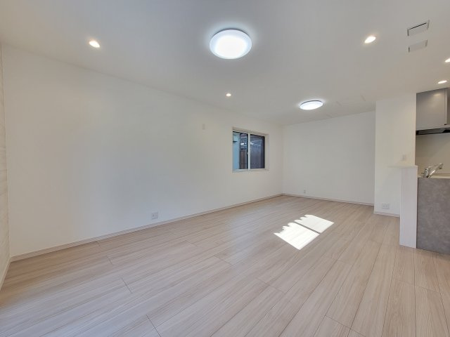 松江1区画（716-27）・新築戸建の居間・リビング