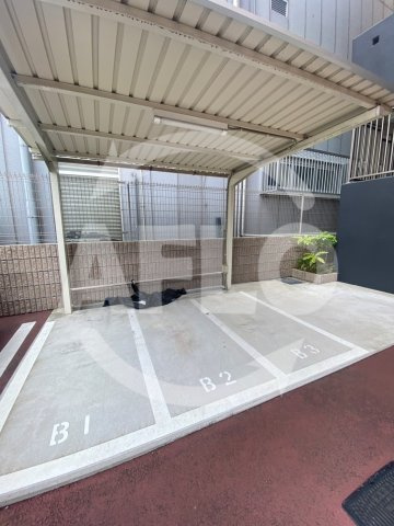 GARDENIA鶴見の駐車場|GARDENIA鶴見　バイク置場