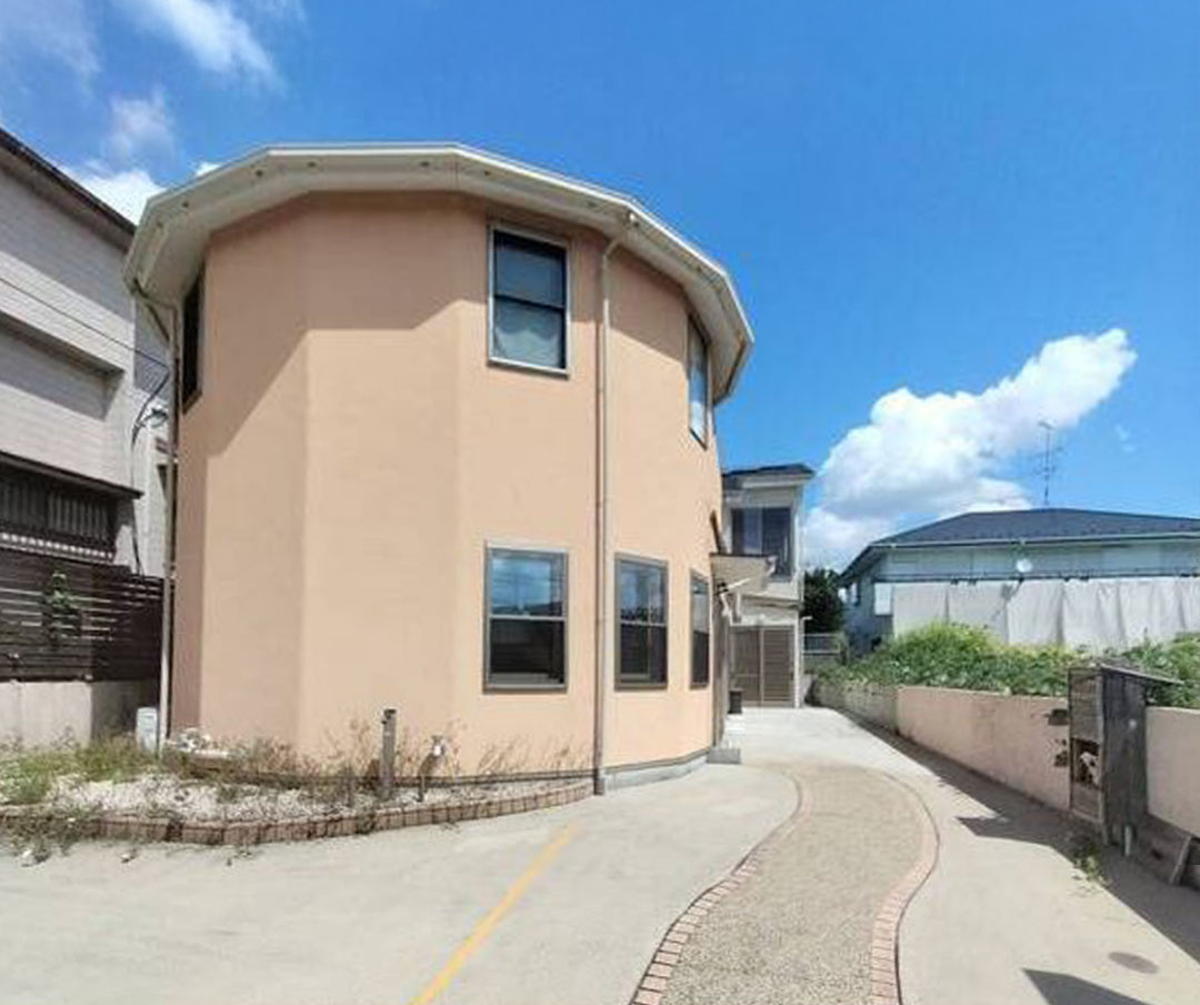 緑区神沢2丁目のお店