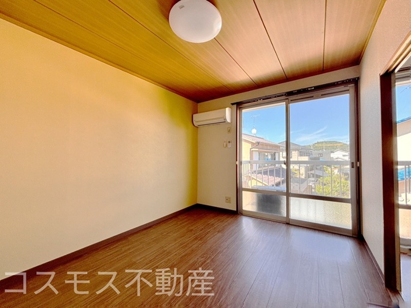 プレジール吟風の居間・リビング