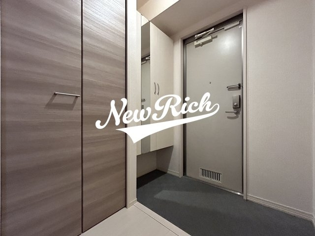 高崎市矢中町のアパートの玄関