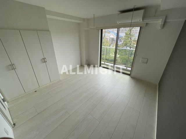 川崎市多摩区宿河原３丁目の賃貸マンションの居間・リビング|★お部屋探しはオールマイト不動産までご相談下さい♪