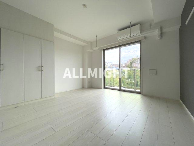 川崎市多摩区宿河原３丁目の賃貸マンションの居間・リビング|★お部屋探しはオールマイト不動産までご相談下さい♪