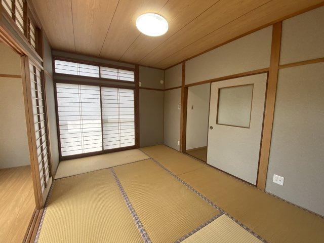 伊敷7丁目　中古戸建ての和室