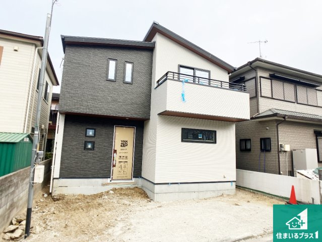 加古川市尾上町池田　新築一戸建ての外観|周辺は落ち着いた街並みの住宅地！子育てがしやすい住環境です！まだ未完成ですが、現地でしかわからない事もございます。是非一度ご覧ください。