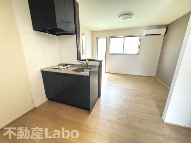 ワンにゃんハウスティラーノ１番館　Bのキッチン