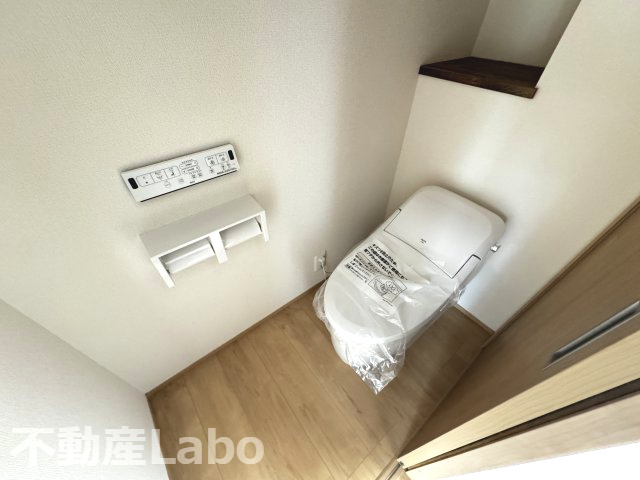 ワンにゃんハウスティラーノ１番館　Bのトイレ