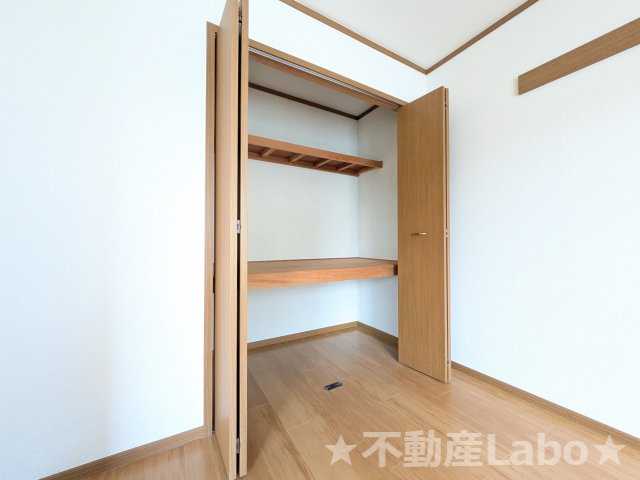 ジュネスの収納