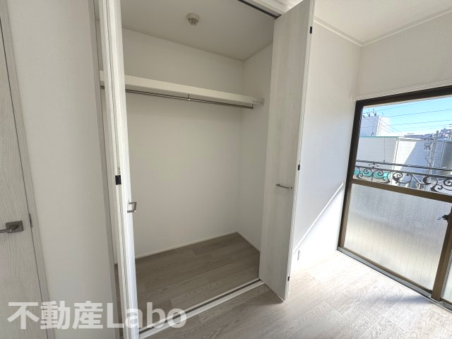 徳島市中洲町３丁目の賃貸マンションの収納