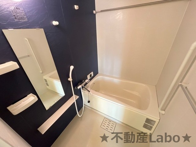 ベルクレール東吉野の浴室