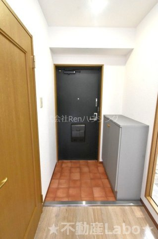 リベール川内の玄関