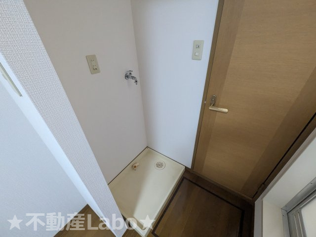 ドミール古川 Cの洗面所